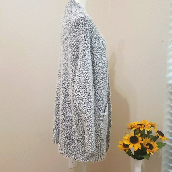 Ava & Viv fluffy cardigan site X - Picture 5 of 7